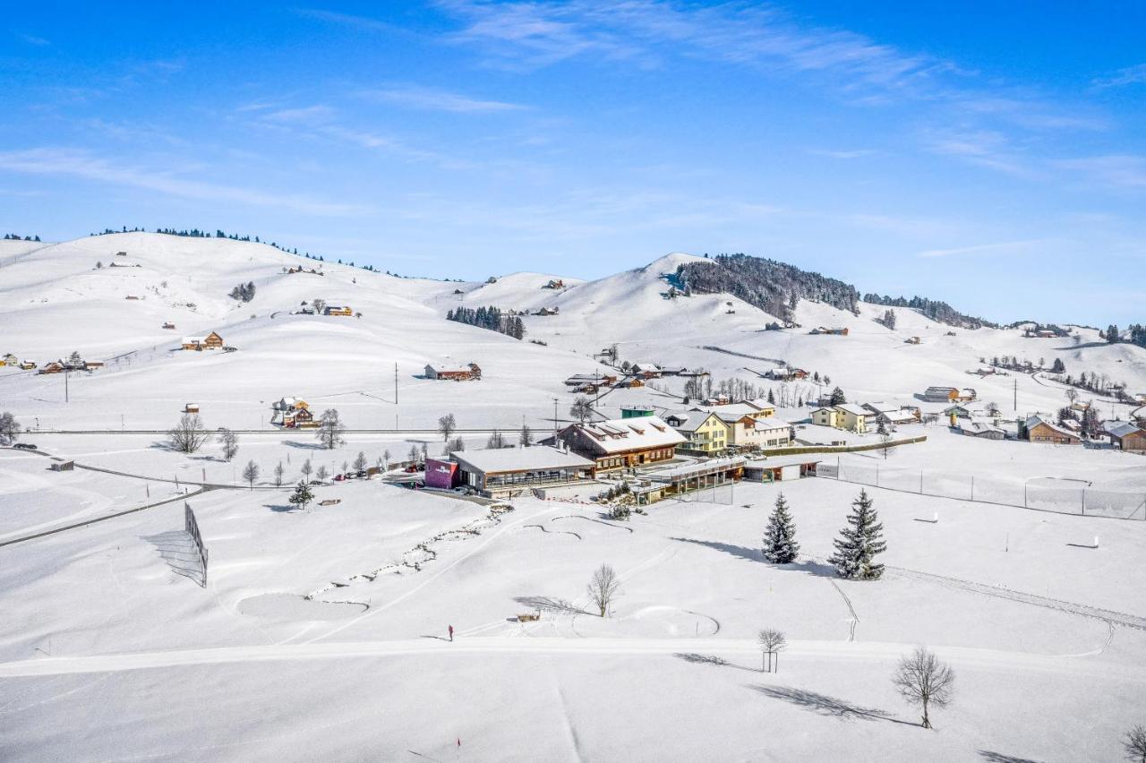 Swiss Mountain Golf-Restaurant Gonten Buitenkant foto